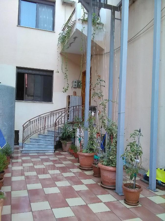 Vila Sula Guesthouse Dıraç Dış mekan fotoğraf